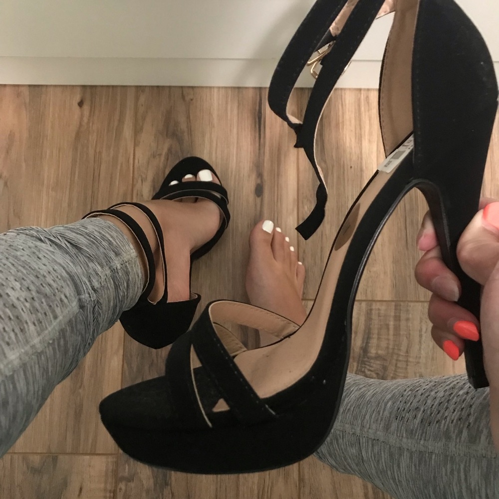 Black heels